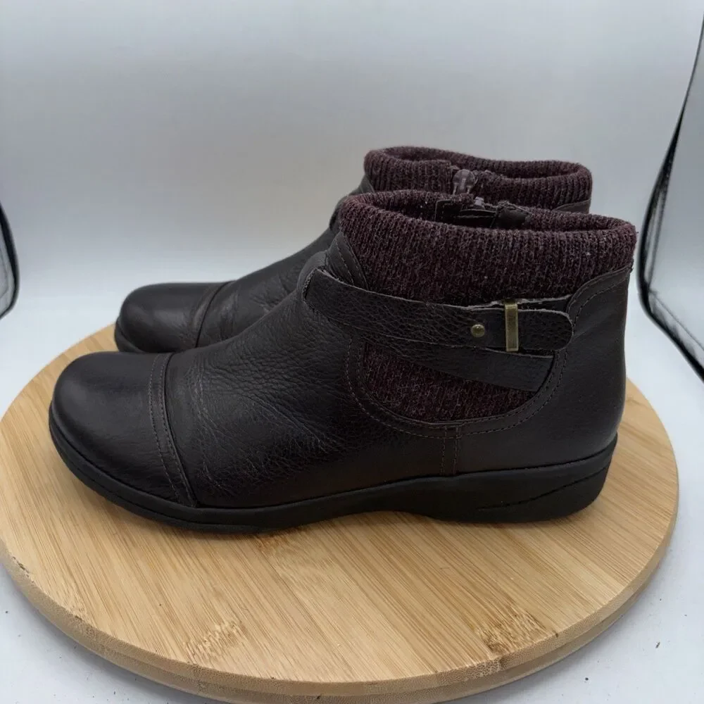 Clarks Cheyn Kisha Leather Ankle Boots Womens 7.5 Burgundy Zip Knit Cuff Comfort